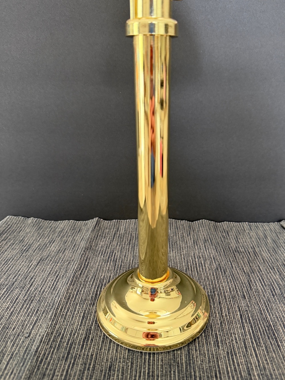 PartyLite Gaslight Candle Lamp with Glass Shade - Picture 3 of 4